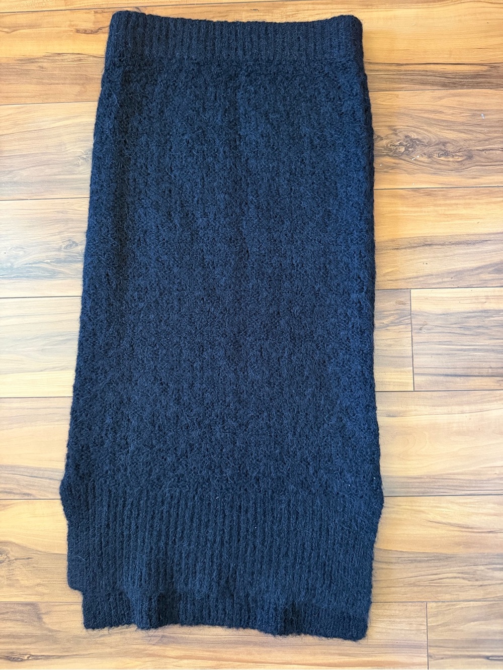 By TiMo Cozy Black Knit Pencil Midi Skirt